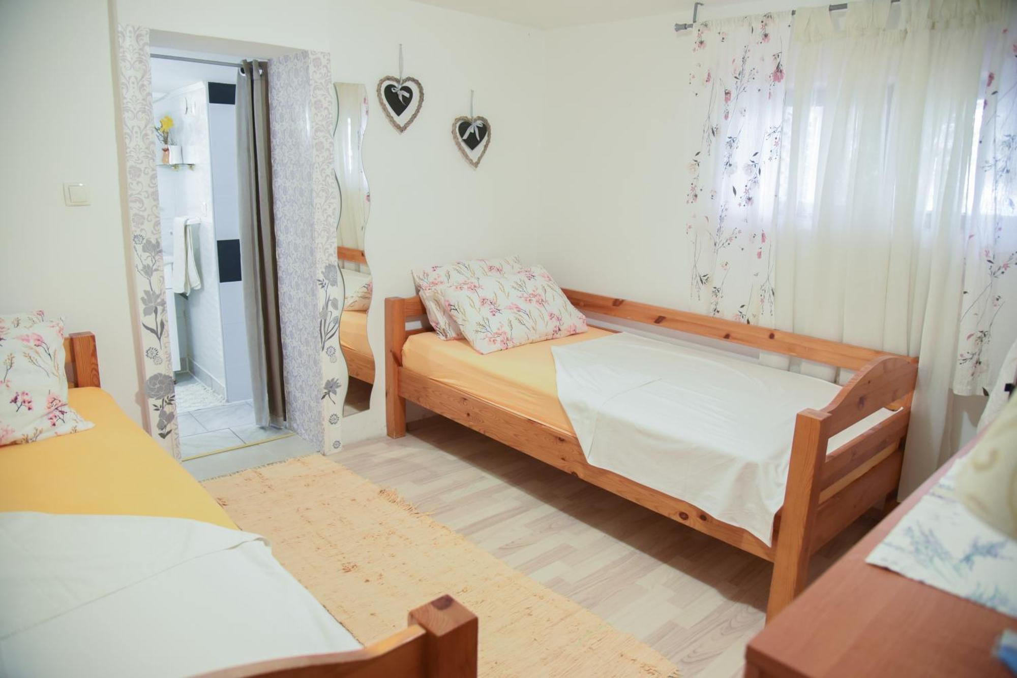 Apartments Vendi Σίμπενικ Εξωτερικό φωτογραφία