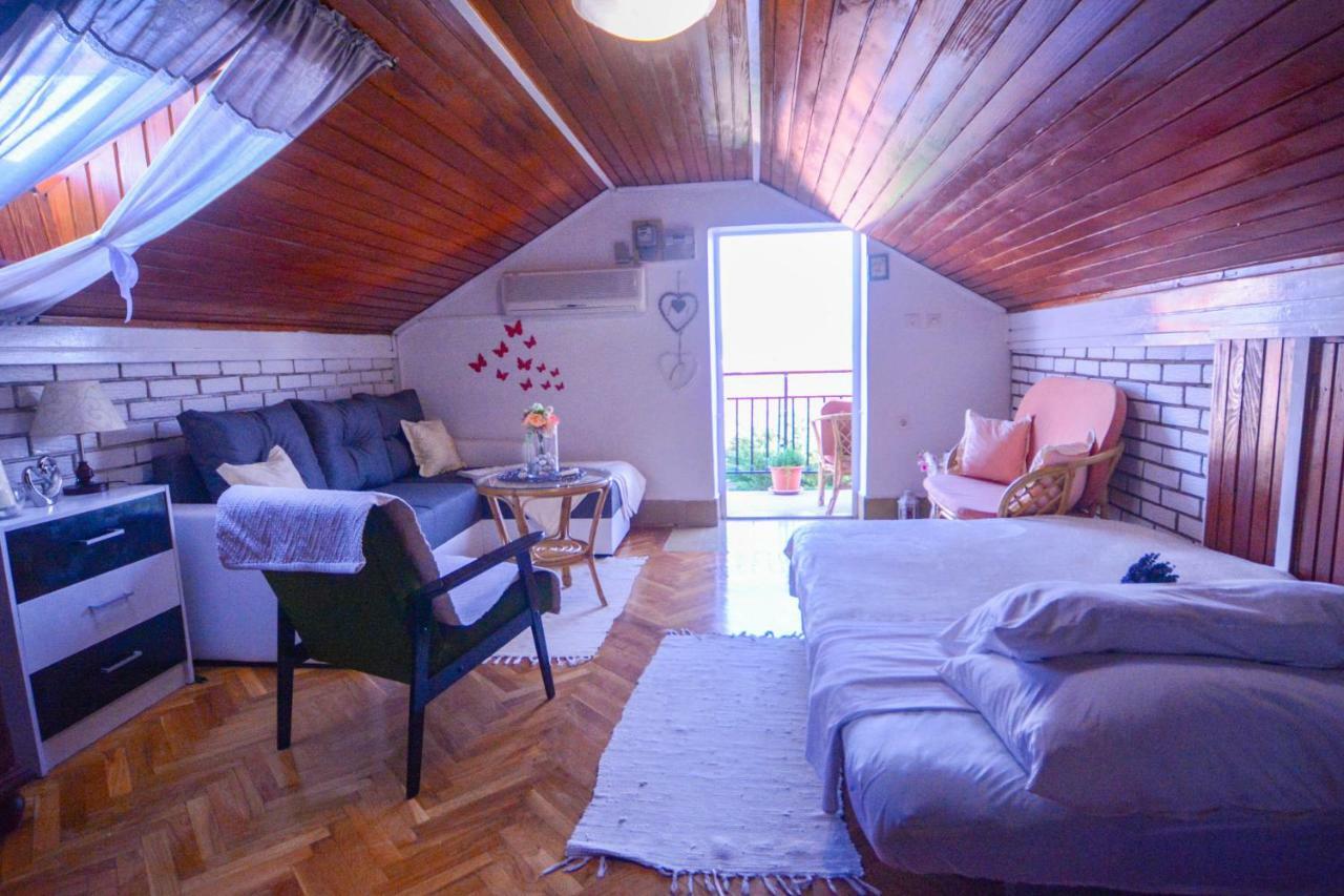 Apartments Vendi Σίμπενικ Εξωτερικό φωτογραφία