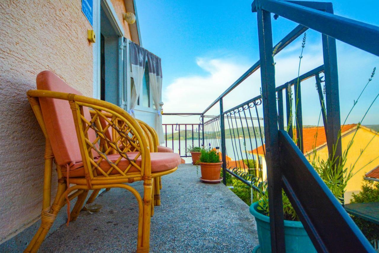 Apartments Vendi Σίμπενικ Εξωτερικό φωτογραφία